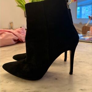 Elegant Black Suede Ankle Boots